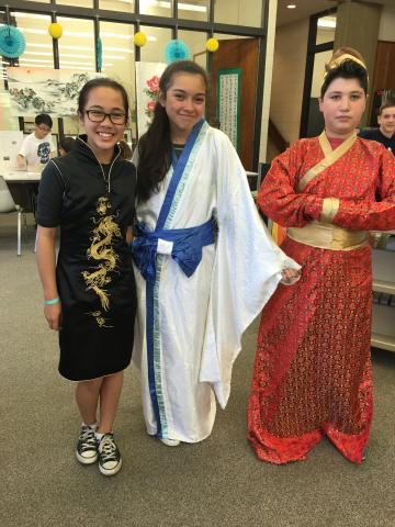 Chinese and American Culture Corner Exchange