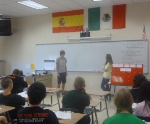 Exploratory Chinese (6th Grade)