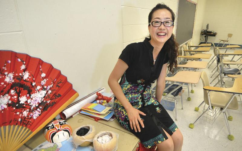 Roton Middle School Hosts Chinese Native to Teach This School Year